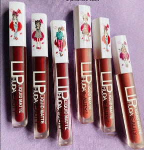 6-piece Matte Lip Gloss Set – Multicolor Shades, Long-lasting Liquid Formula, Velvet Finish – Random Shades (without Box)